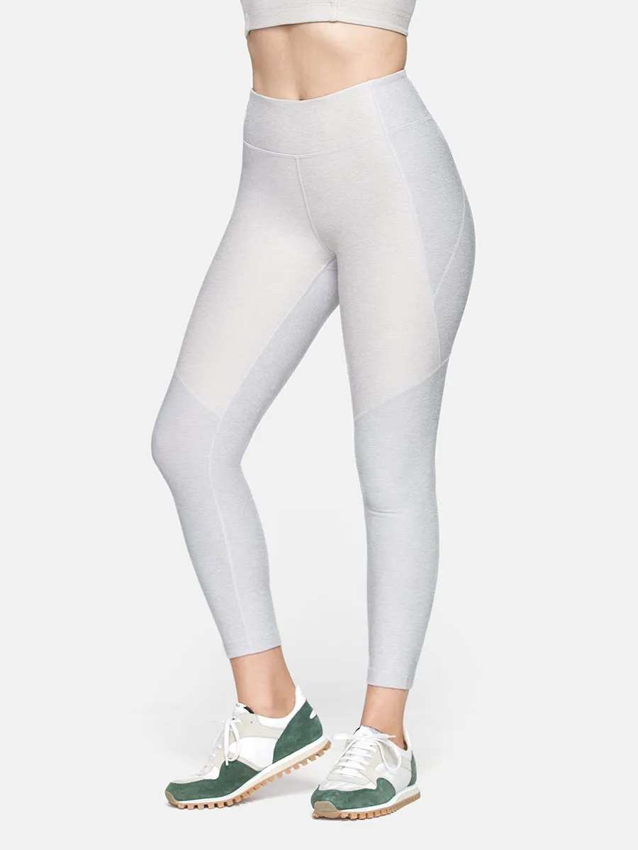 Two-Tone 3/4 Legging