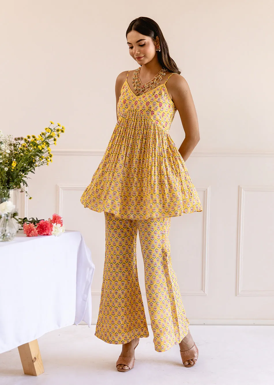 Yellow Muslin Silk Printed Strappy 3-Piece Kurta Set